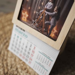 Calendario Faldilla Colgador