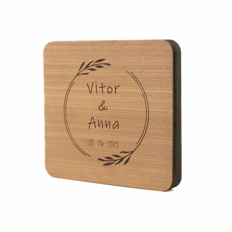 Caja Requena Madera Grabada